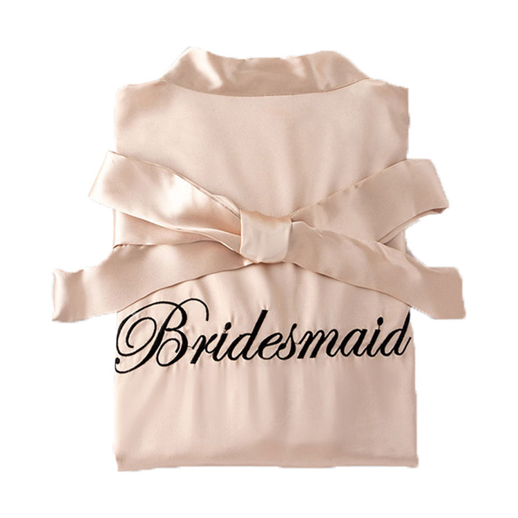"Bridesmaid"刺繍入り ブライズメイドサテンガウン